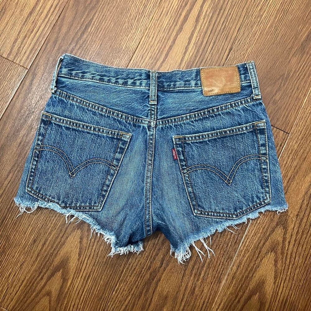 Levi-s Women's Blue and Navy Shorts
